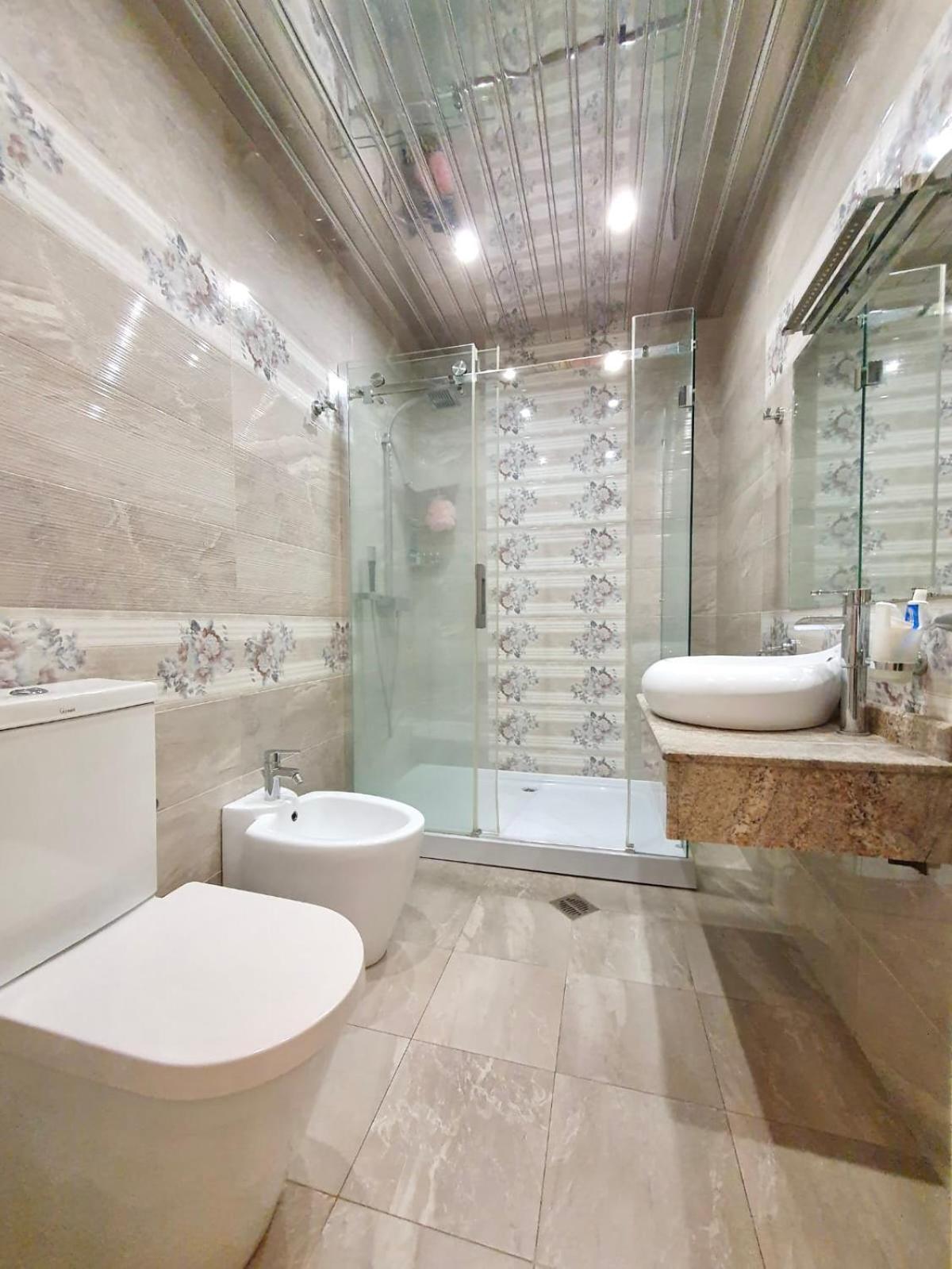 Роскошная Двухуровневая Квартира Luxurious Duplex Apartment 예레반 외부 사진